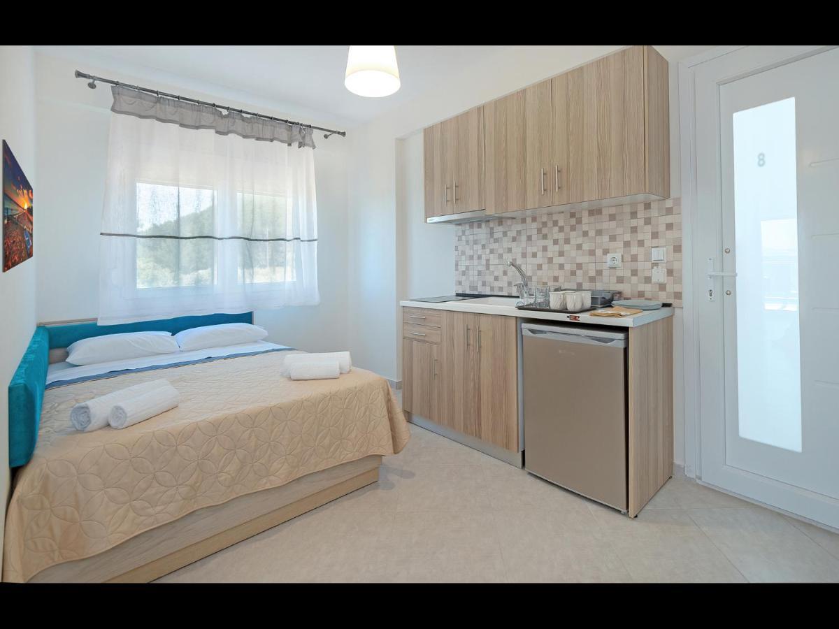 Meliria Apartments Скала-Рахониу Экстерьер фото